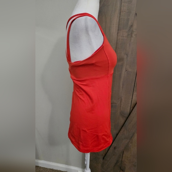 LULULEMON Happy Strappy Tank In Alarming Red.Size 6 - Picture 9 of 15